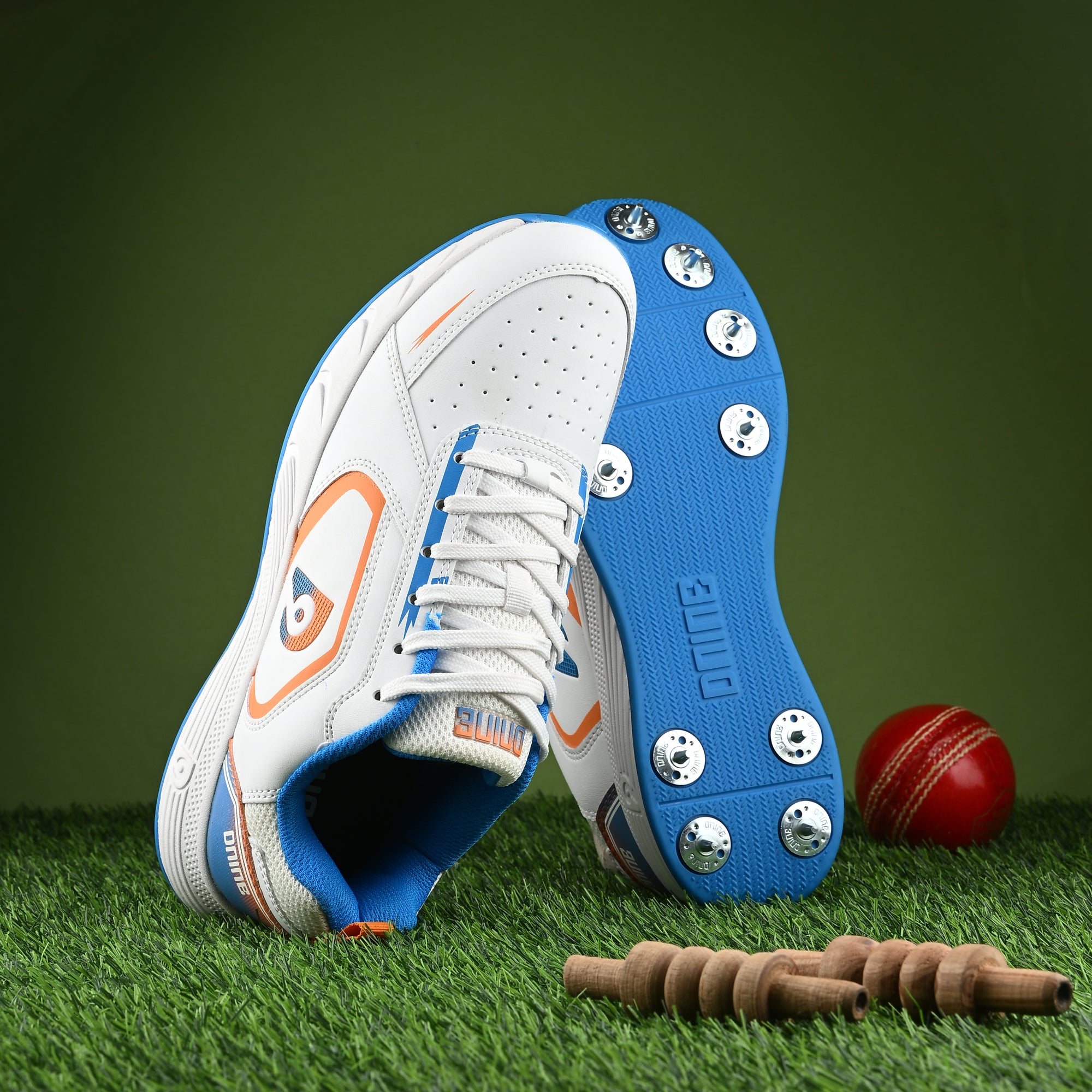 DNINE THUNDER SPIKE SHOES
