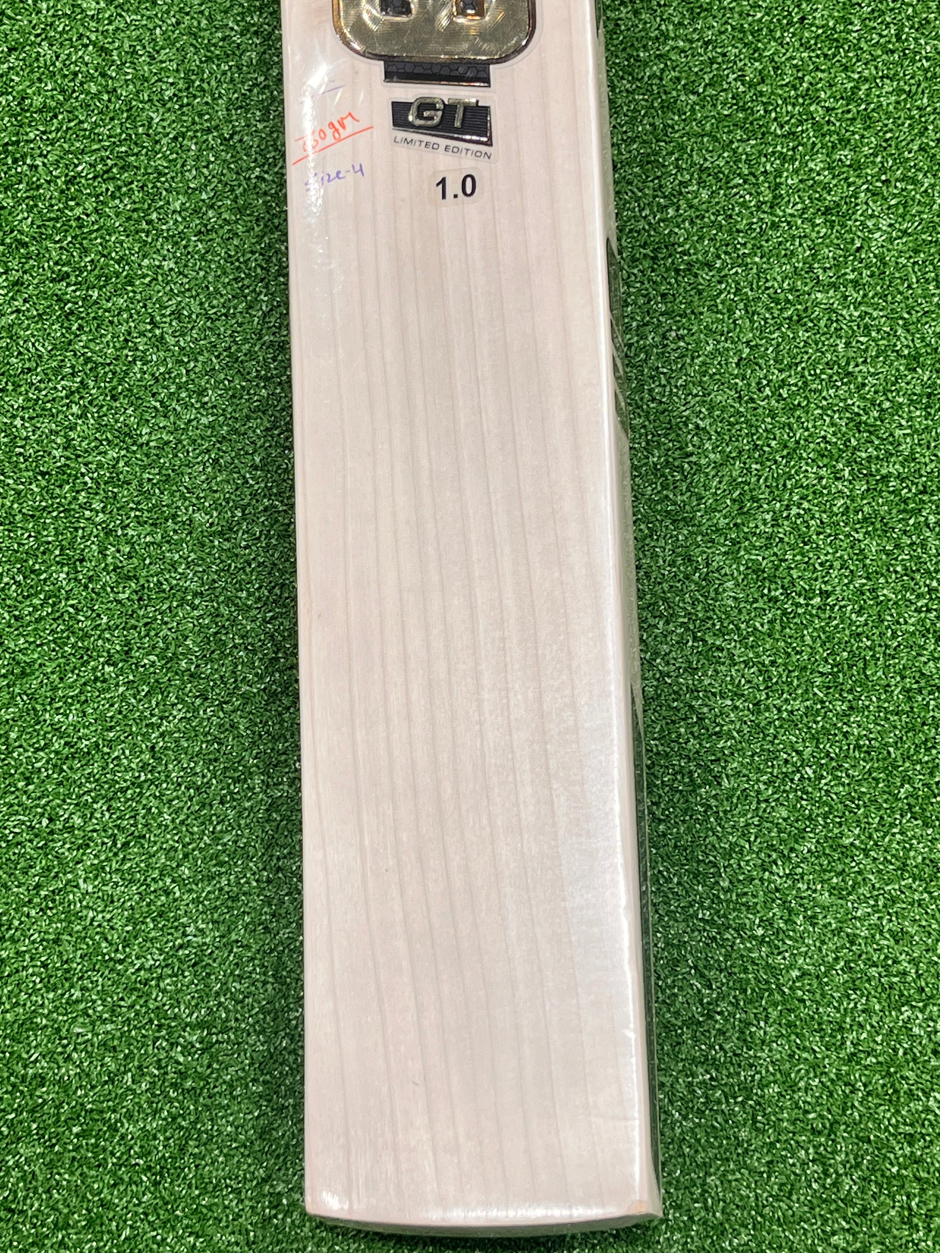 EM GT 1.0 Youth Cricket Bat - Size 4 (ULTIMATE JUNIOR CRICKET BAT)