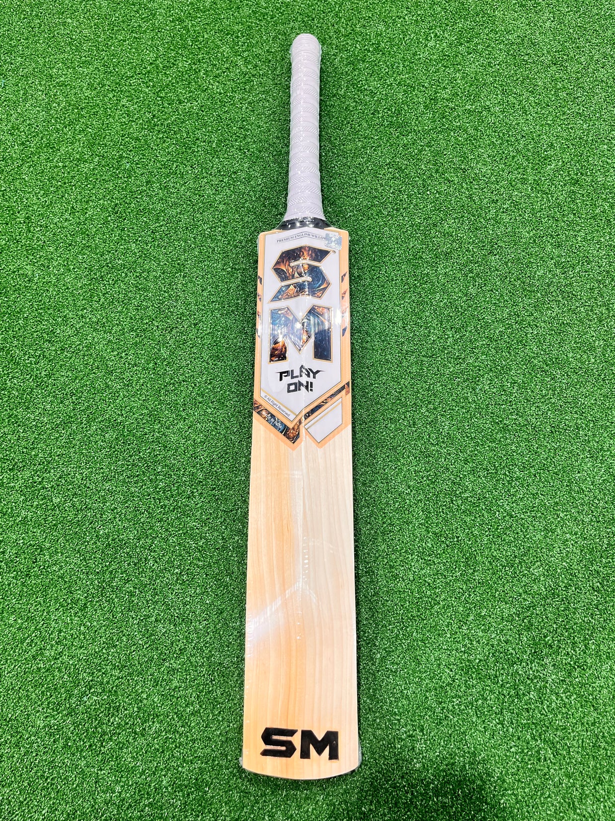 SM ARROW CRICKET BAT