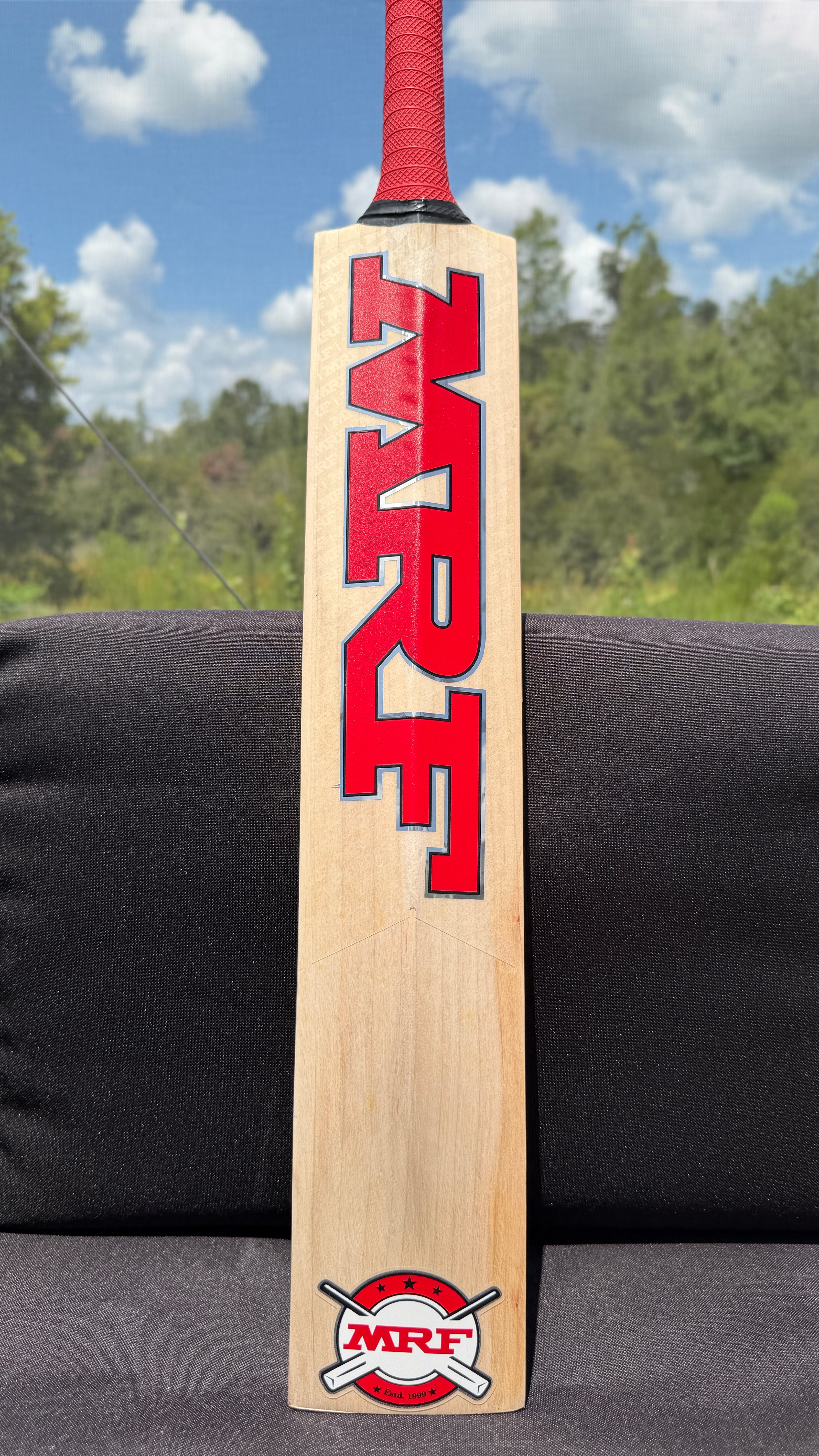 MRF Genius Conqueror - English Willow Bat (1155 grams)