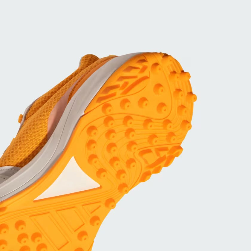 Adidas Scorerun - Rubber spikes shoes
