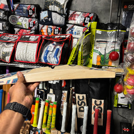 Kookaburra Empower Cricket Bat