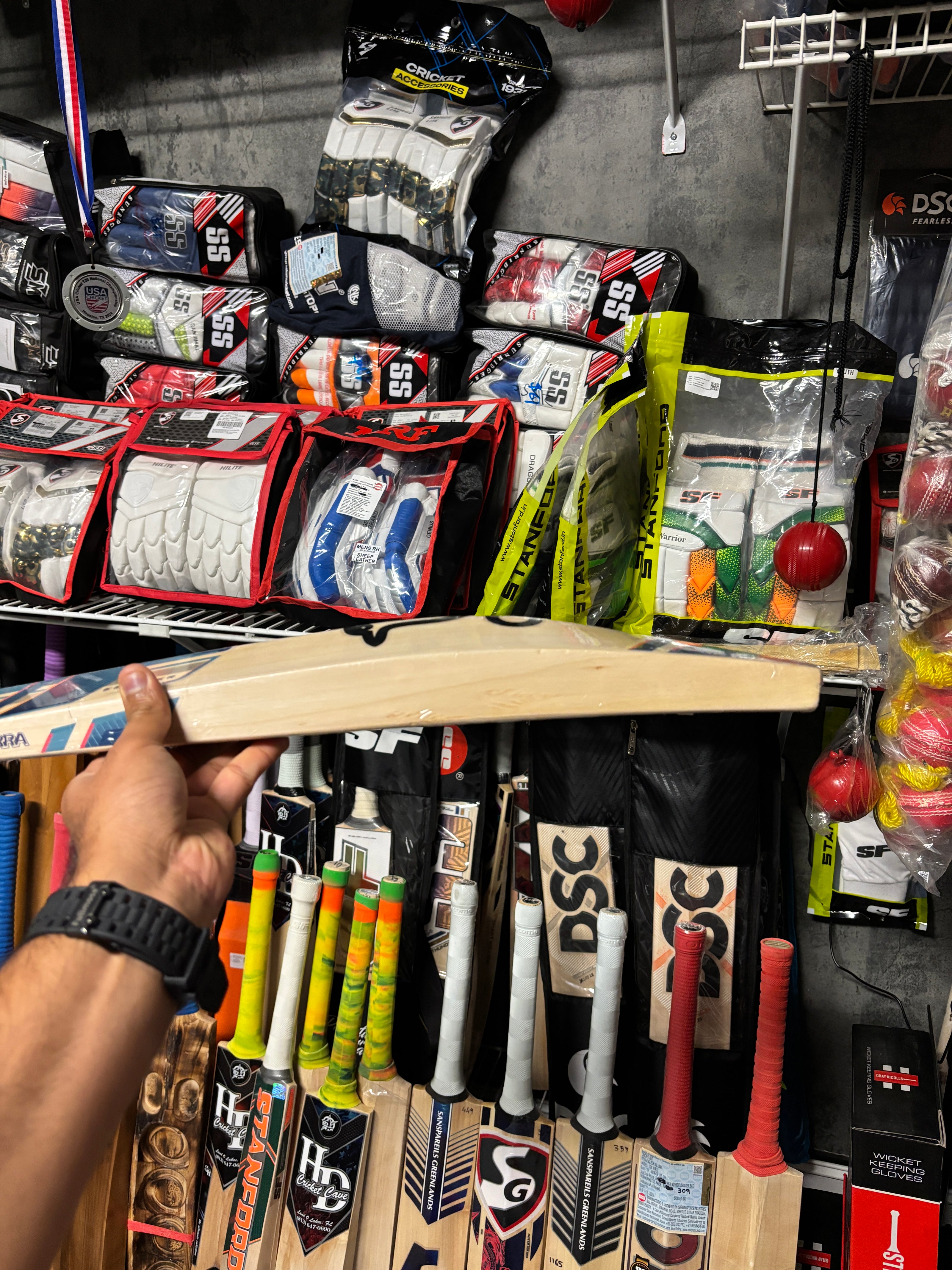 Kookaburra Empower Cricket Bat