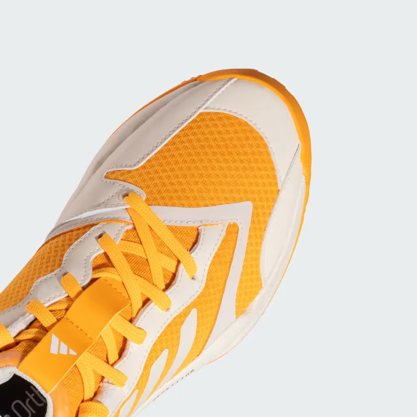 Adidas Scorerun - Rubber spikes shoes