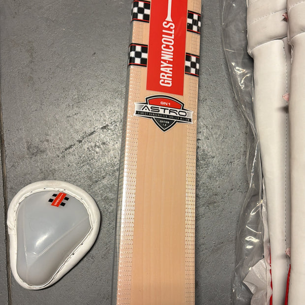 Gray Nicolls - English Willow Full Kit set