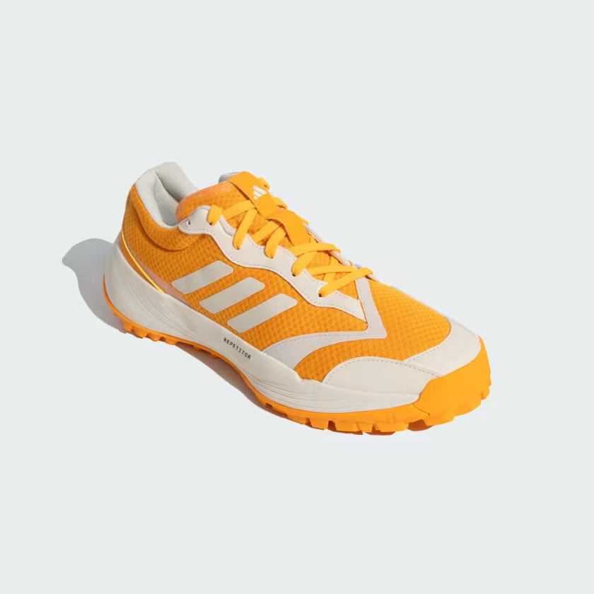 Adidas Scorerun - Rubber spikes shoes