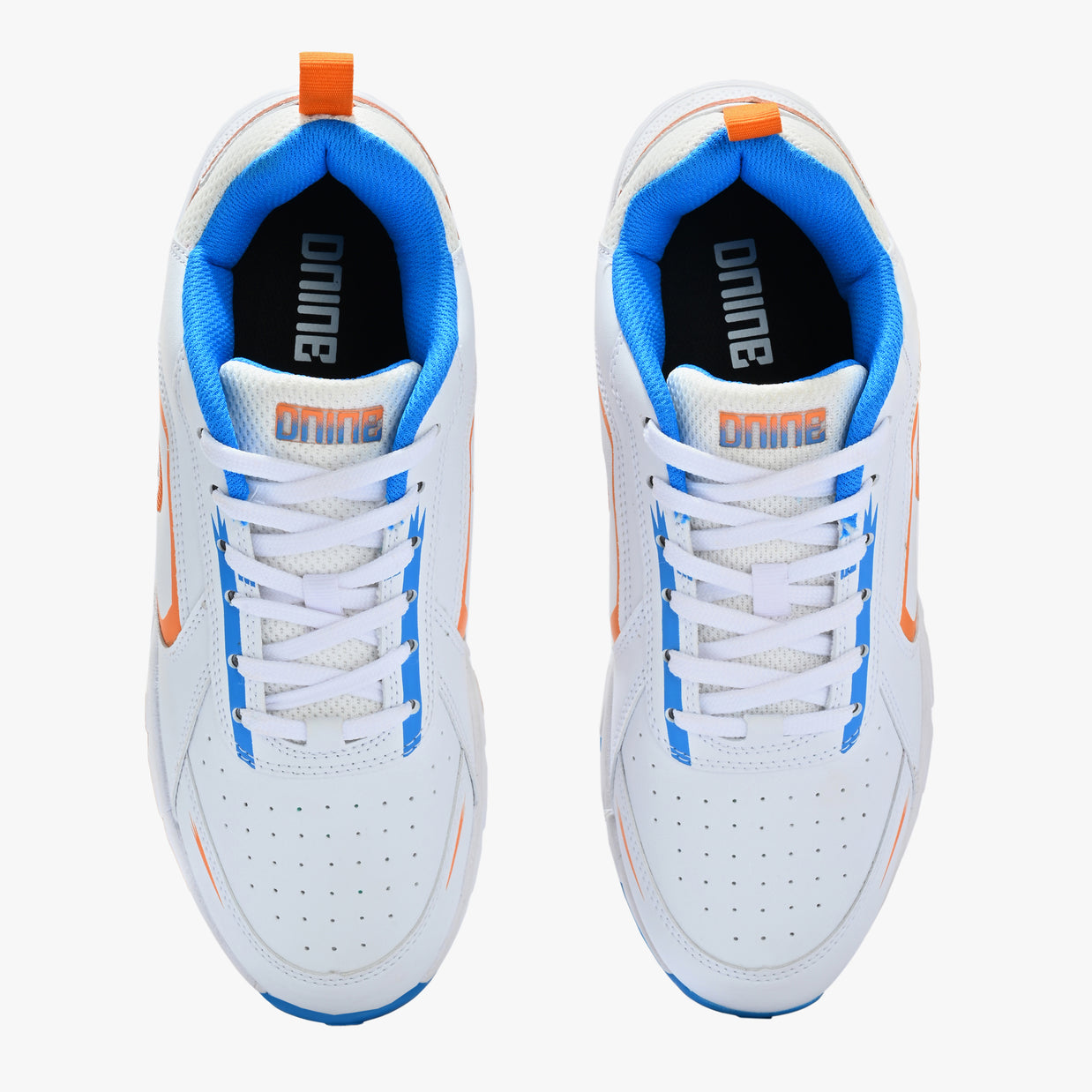 DNINE THUNDER SPIKE SHOES