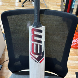 EM Novium Pro- EW Cricket Bat - Grade 1