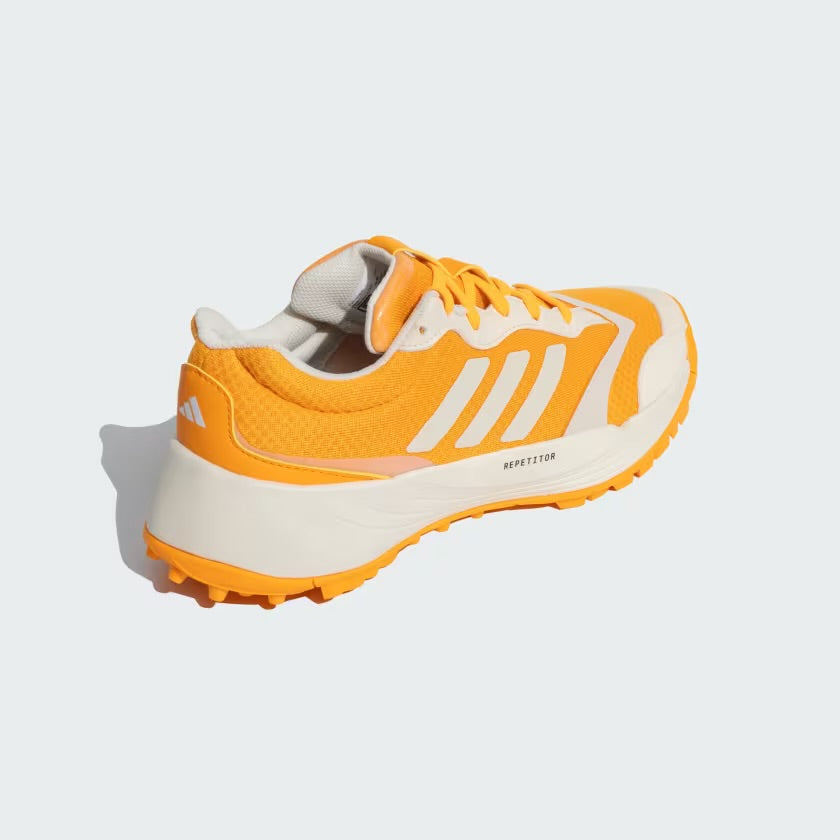 Adidas Scorerun - Rubber spikes shoes