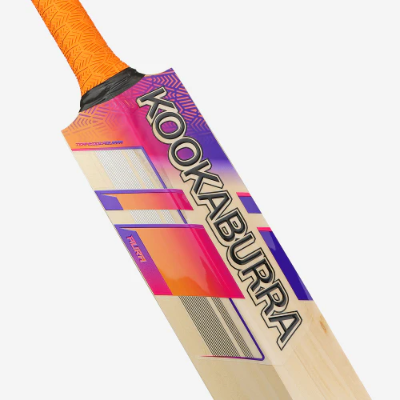 Kookaburra Aura Pro 4.0 - English Willow