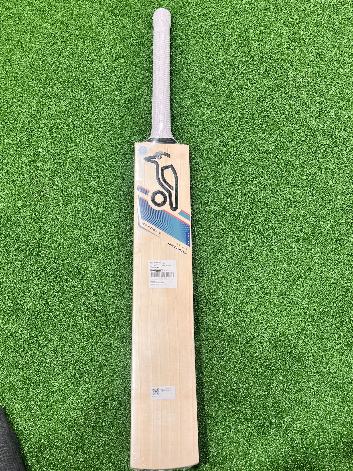Kookaburra Empower Cricket Bat