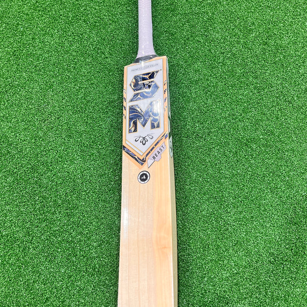 SM BEAST CRICKET BAT